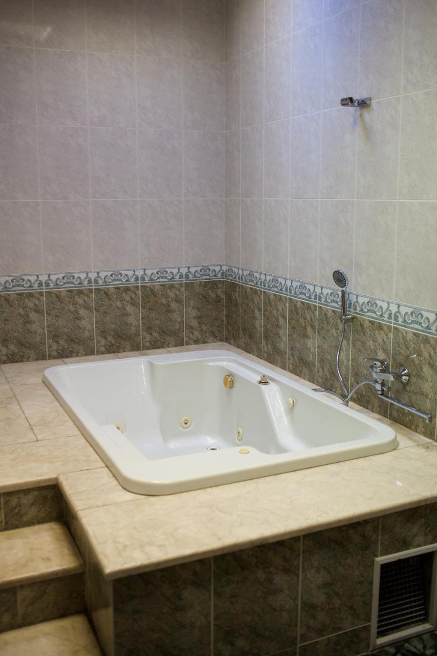 Land Of Fire Hostel Baku Kültér fotó